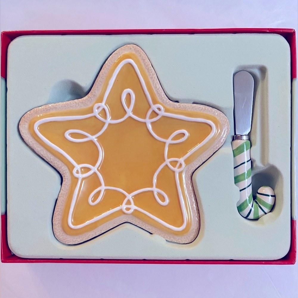 FITZ And FLOYD Santa's Kitchen, 2 Piece Snack Plate Set. New in Box